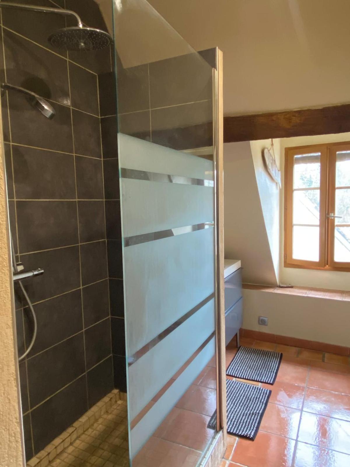 Le Refuge De Valprofonde Villa Villeneuve-sur-Yonne Dış mekan fotoğraf